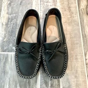 Boys Elephantito Navy Loafer Moccasins Sz. 2